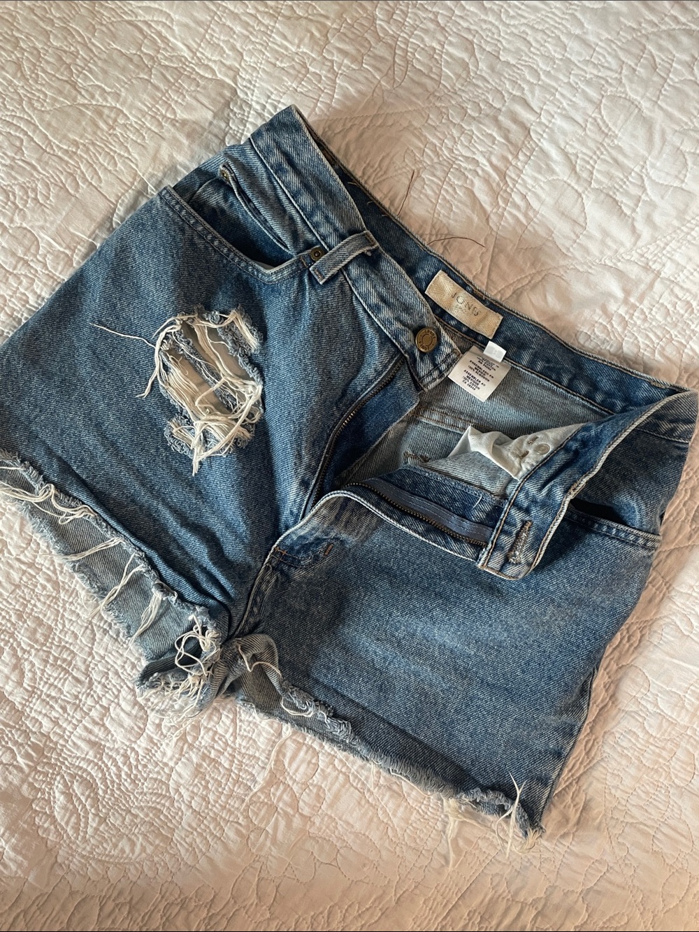 Jones Sport Shorts